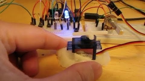Arduino Project - Combo Lock using a Servo Motor & Piezo Buzzer (5v usb powered)