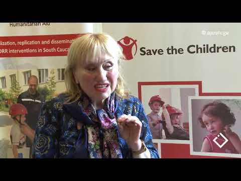 Download unavailable"}},"clickTrackingParams":"CAQQxzciEwjFrvKY6OCBAxU22EkHHdYUBt4yC29mZmxpbmVsaXN0"}},"miniplayer":{"miniplayerRenderer":{"playbackMode":"PLAYBACK_MODE_PAUSED_ONLY