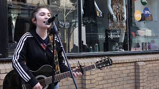 Download lagu Lauren Doyle (Champagne Supernova (Oasis)