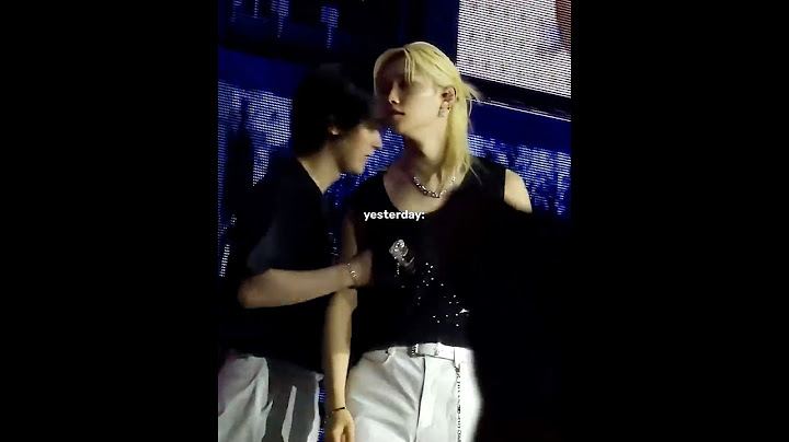Felix’s slow reaction had me crying😭🤣 #felix #felixstraykids #leeknow #leeknowskz #straykids #skz