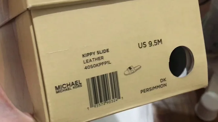 Michael Kors Kippy slides