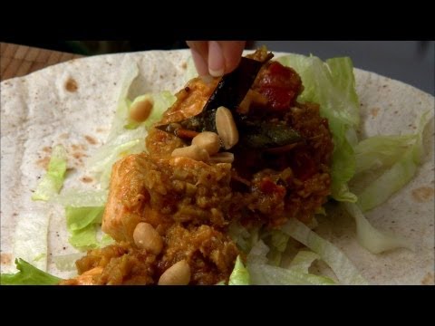 keralan-salmon-fish-wraps---indian-food-made-easy-with-anjum-anand---bbc-food