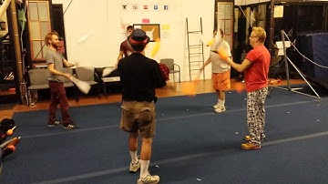 Juggling Club 5 Point Star Passing Pattern