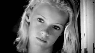 5 Seconds of Summer - Broken Home (Music Video)