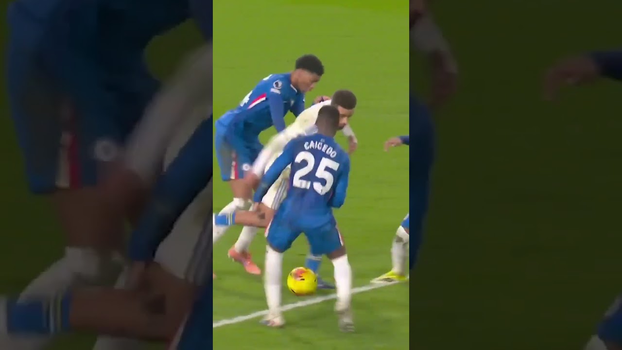 Оборона «Челси» рухнула! «Лидс» забил легкий гол 😱⚽ 