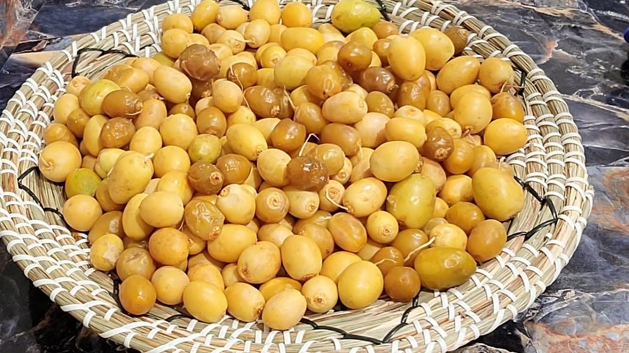 تعدى مرحله اللذاذه. ..احلى مربى  رطب  (بلح ) تذوقه بحياتكم من صنع ايديني