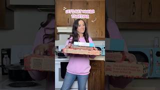 Pizza night yum. what's your fave pizza???