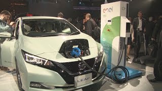 日産がＥＶ新型リーフ 充電１回で４００キロ走行