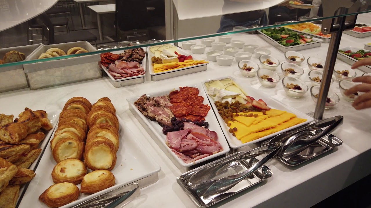 American Airlines Flagship Lounge Miami MIA - Smoked Salmon Breakfast
