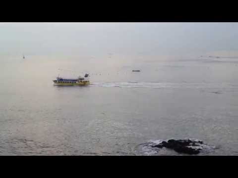 korea travel Busan Haeundae Dongbaek Island 부산 해운대 동백섬 누리마루