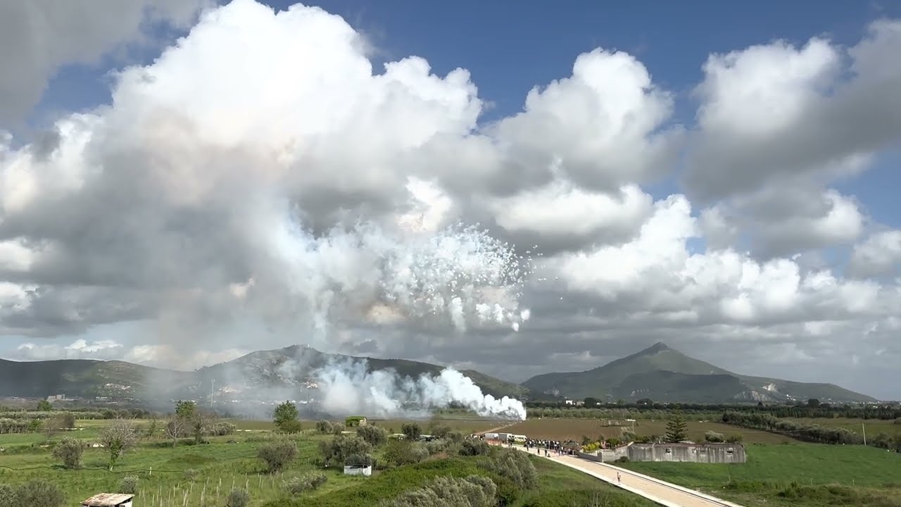 PIROTECNICA PAOLELLI -Spettacolo Pirotecnico Diurno
