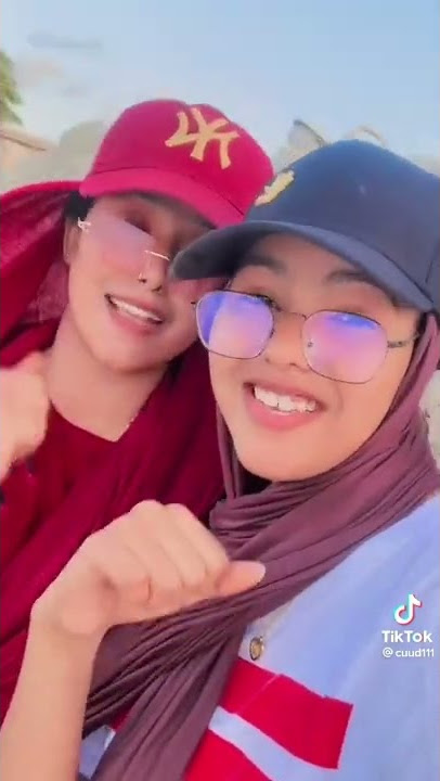 Mss world iyo Aisha cuud || geel jecel samaw || somali tiktok#short