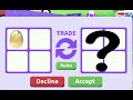 Trading GOLDEN EGG In Rich Adopt Me Server!