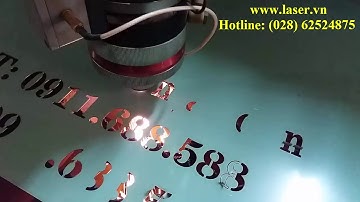 Cắt bảng hiệu quảng cáo inox bằng laser