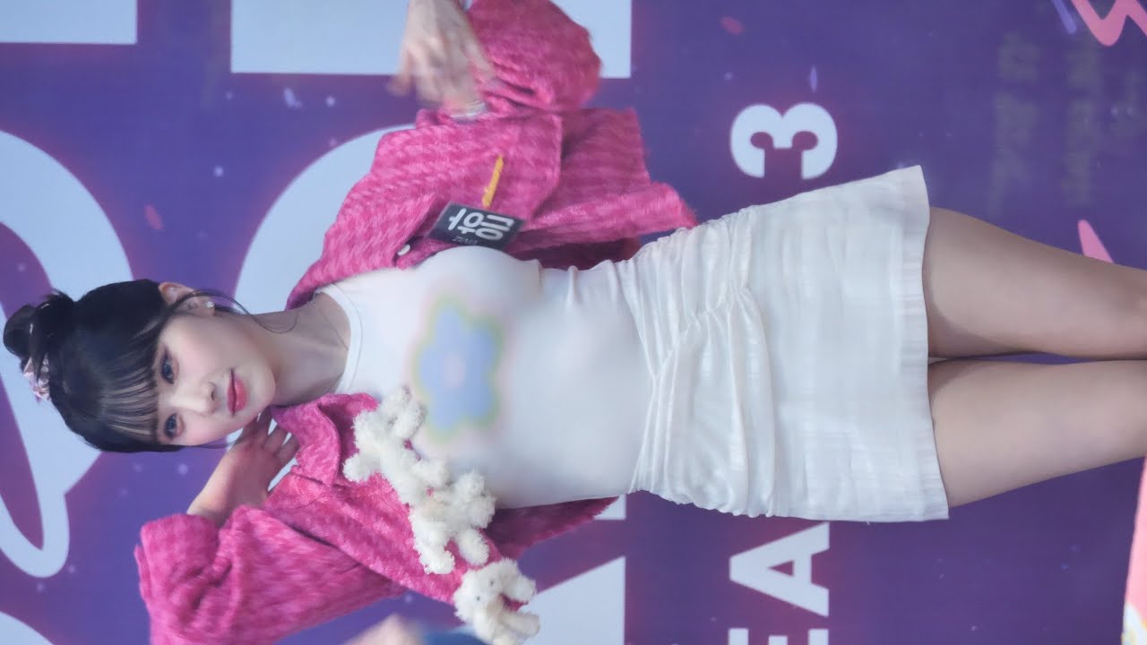 230206 비비지 VIVIZ 은하 - PULL UP 풀업 (아이돌라디오 MBC가든스튜디오) 직캠 fancam by zam