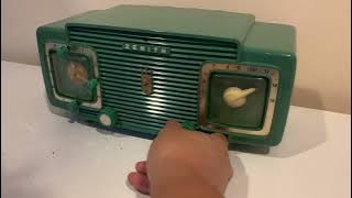 Leaf Green 1952 Zenith Model L520F Vacuum Tube Radio Alarm Clock Excellent Plus Condition