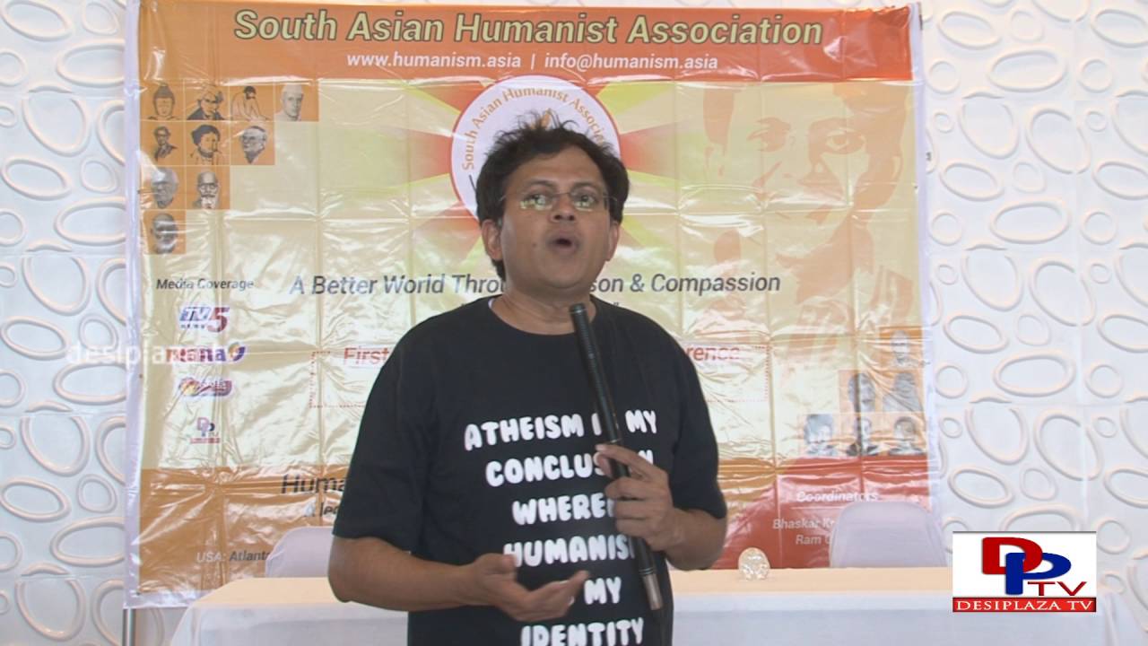 Babu Gogineni, Keynote Speaker giving his speech at First South Asian Humanist Conference 2016