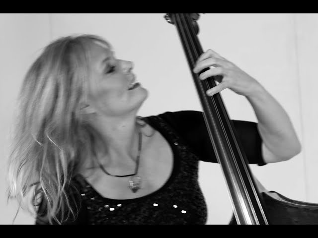Astor PIAZZOLLA  Libertango | 2 Double Basses & Accordion | Hoock,  Lowka,  Hinterseher