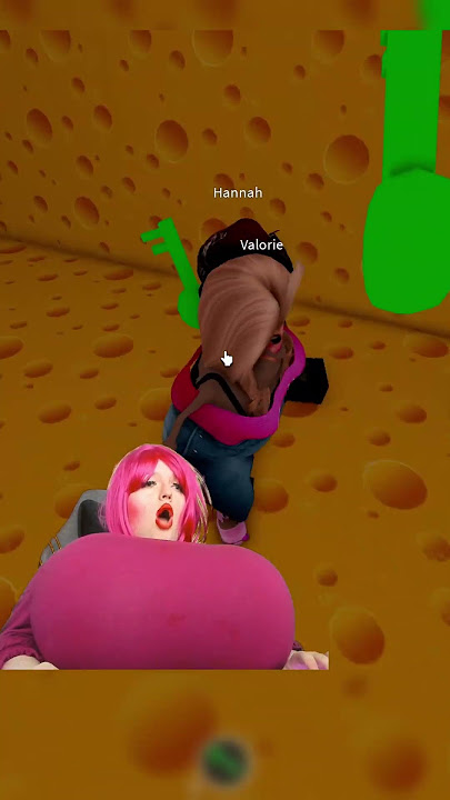 GIANT RAT TRIES TO EAT ME... #funny #gaming #twitch #meme #shorts #cars #roblox #police #satire