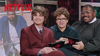 Joe Keery & Gaten Matarazzo Interview a Viral Eleven Cosplayer | Stranger Things | Netflix