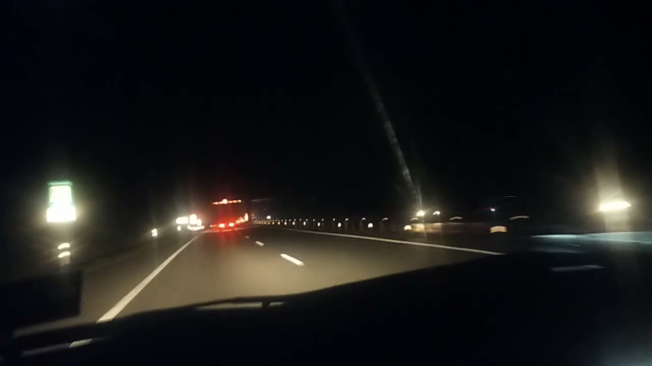 Beginilah Suasana Di Mlm Hari Di Jln Tol Johor Bahru Ke Yong Peng Youtube