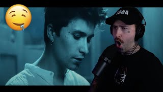 Alpha Wolf feat. Holding Absence - 60cm of Steel (reaction)