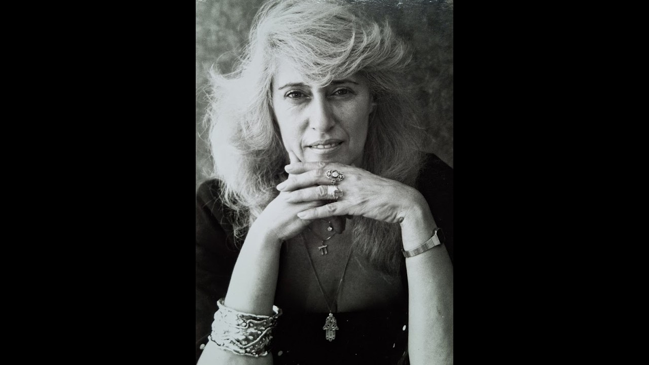 Кэрол. Мы тебя любим. Теперь ты в безопасности.