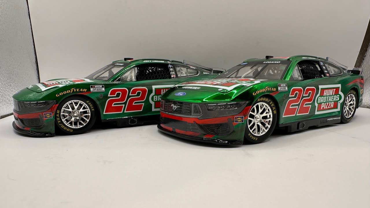 Review: 2026 Joey Logano #22 Hunt Brothers Pizza Ford Mustang 1/24