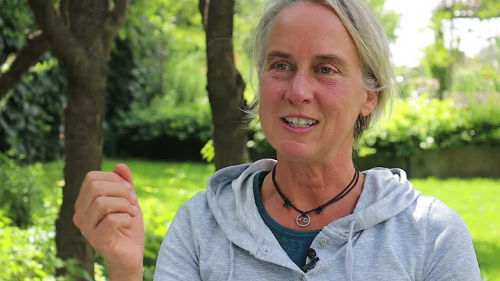 Reflections from Dr Frances Garrett about the Firs...