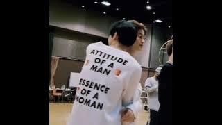 Ilichil babying Mark Lee