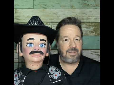 Video: Terry Fator Nilai Bersih: Wiki, Berkahwin, Keluarga, Perkahwinan, Gaji, Adik Beradik