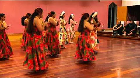Halau Ka Pa Hula O Ka Lei Lehua Exchange Aotearoa 2008 raw performance clip.