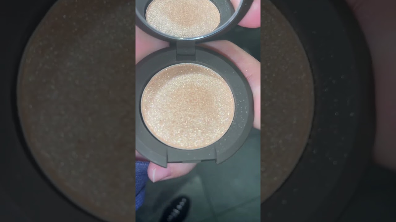 Becca champagne pop, the best highlighter 