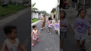 #ananiakhan #happy #jalansore #kadoultah #fypシ゚viral #cutebaby #cute #kidsfun #balitaaktif