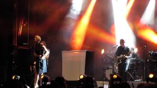 Sanna Nielsen - (Kalmar stadsfest 2015-08-07)