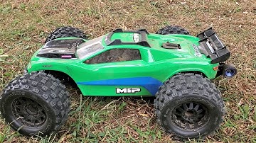 Broke ANOTHER rear diff in the Rustler