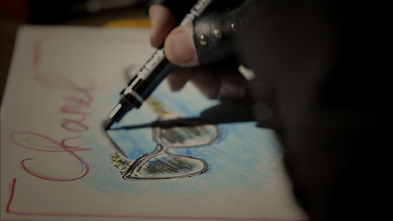 Update The Sketch by Karl Lagerfeld – CHANEL Eyewear