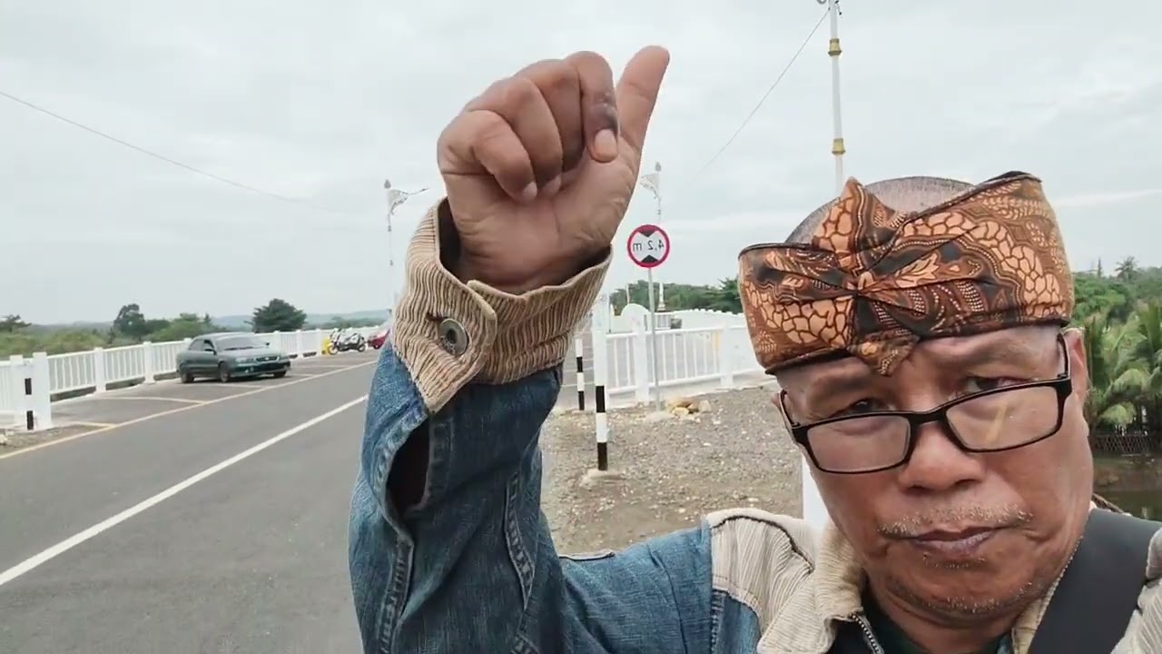 WISATA KE BATUKARAS DAN PANTAI INDAH MADASARI LEWAT JEMBATAN SODONGKOPO 