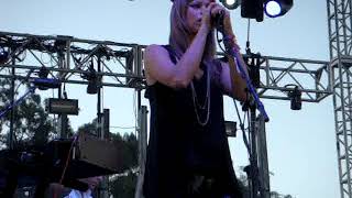 Chromatics | Running Up That Hill (Kate Bush) | live FYF Fest, Los Angeles, September 1, 2012 Resimi