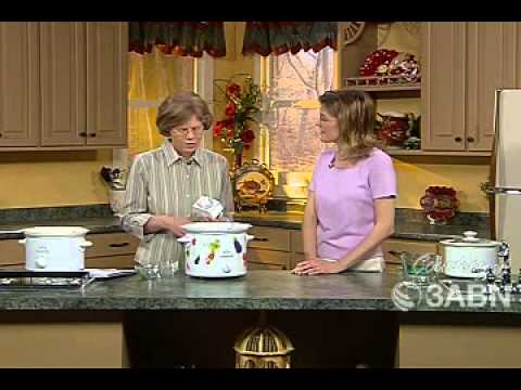 How To Cook In A Slow Cooker Joann Rachor Cooking Basics-11-08-2015