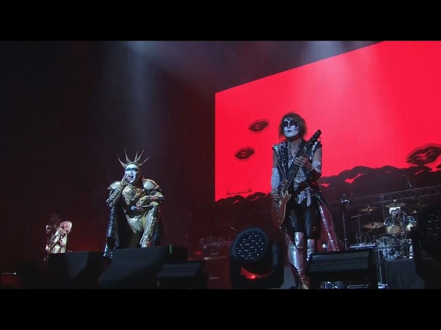 聖飢魔Ⅱ：ライデン湯澤のドラムプレイ - YouTube