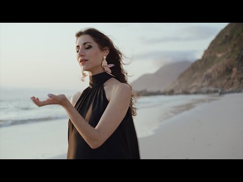 Carla Conrad - Beast (Official Video) adlı videoyu YouTube'da izle Carla Conrad - Beast (Official Video) adlı videoyu YouTube'da izle