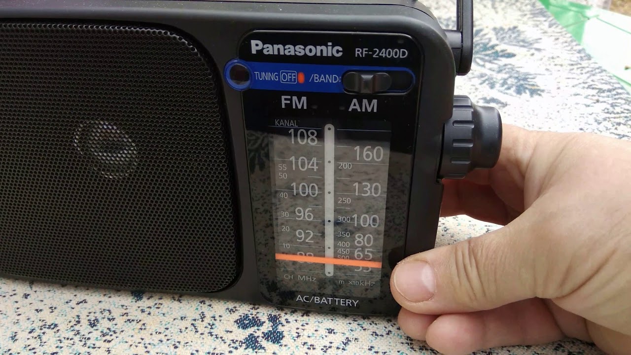 обзор радиоприёмника Panasonic RF 2400DEE K - YouTube
