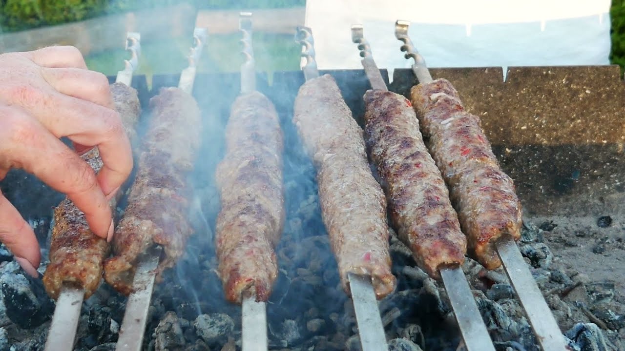 Klasyczny LULA KEBAB z wołowiny.