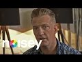 Capture de la vidéo Josh Homme And Jesse Hughes - Back & Forth