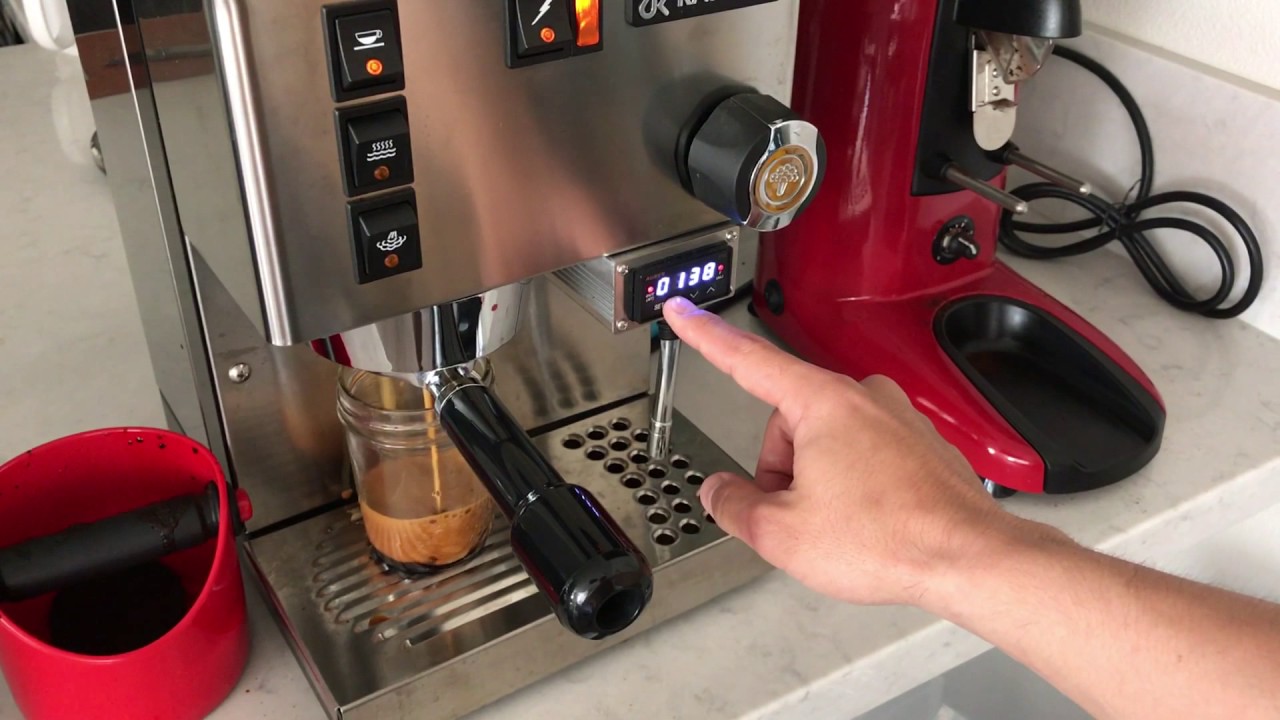 Pulling 4 Consecutive Double Shots with the Rancilio Silvia v4 with PID | all day i eat like a shark