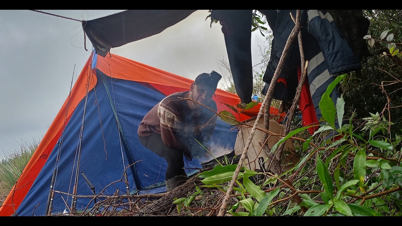 3 dias en en un refugio en una laguna acampando en solitario, cocina rustica