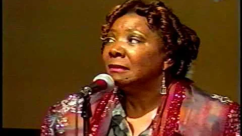 Renee Morgan Brooks Sings "Little Drummer Boy"