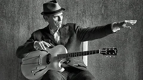 Flashback Episode - Scott Isom talking John Hiatt