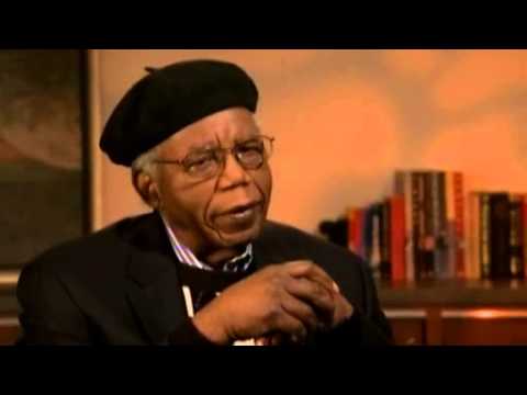 Achebe Discusses Africa 50 Years After &rsquo;Things Fall Apart&rsquo;